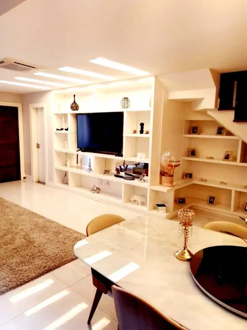 Foto 7 de Casa com 5 quartos à venda, 240m2 em Barra da Tijuca, Rio De Janeiro - RJ