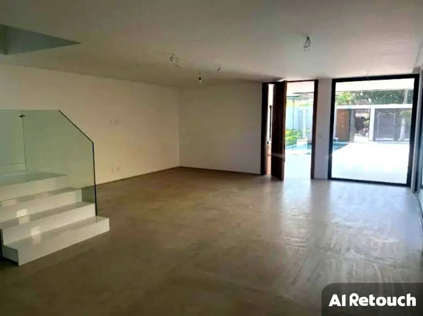 Casa com 3 quartos à venda, 319m2 em Barra da Tijuca, Rio De Janeiro - RJ - imagem 9 Foto 9 de Casa com 3 quartos à venda, 319m2 em Barra da Tijuca, Rio De Janeiro - RJ