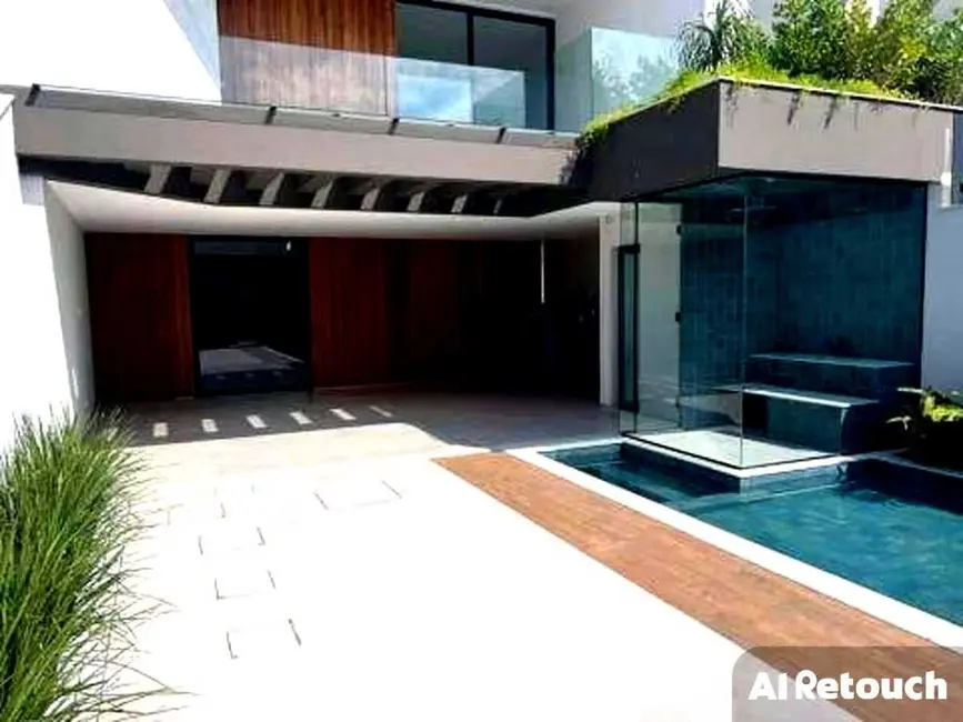 Casa com 3 quartos à venda, 319m2 em Barra da Tijuca, Rio De Janeiro - RJ - imagem 5 Foto 5 de Casa com 3 quartos à venda, 319m2 em Barra da Tijuca, Rio De Janeiro - RJ