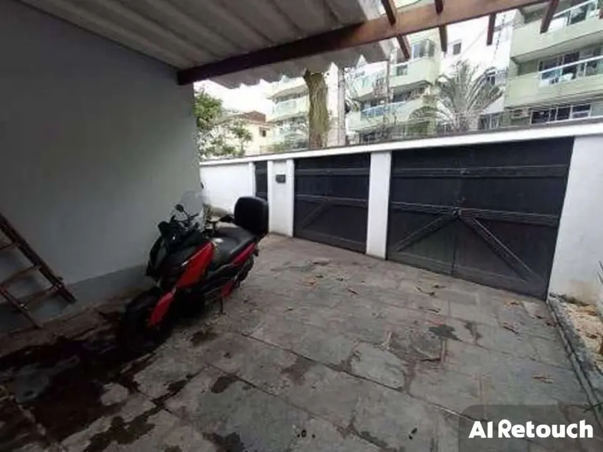 Casa com 5 quartos à venda, 350m2 em Anil, Rio De Janeiro - RJ - imagem 7 Foto 7 de Casa com 5 quartos à venda, 350m2 em Anil, Rio De Janeiro - RJ