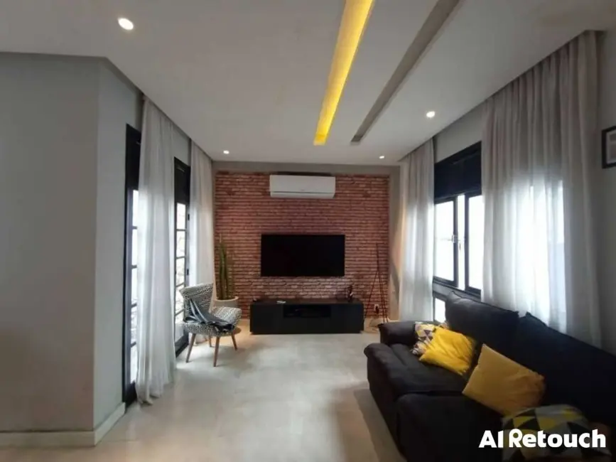 Casa com 5 quartos à venda, 350m2 em Anil, Rio De Janeiro - RJ - imagem 5 Foto 5 de Casa com 5 quartos à venda, 350m2 em Anil, Rio De Janeiro - RJ