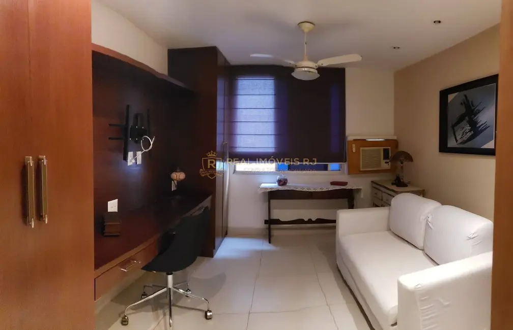 Foto 2 de Apartamento com 4 quartos à venda, 150m2 em Humaitá, Rio De Janeiro - RJ