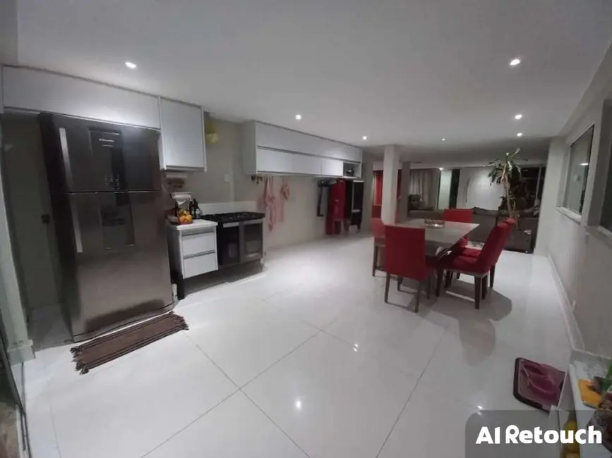 Casa com 5 quartos à venda, 490m2 em Jacarepaguá, Rio De Janeiro - RJ - imagem 8 Foto 8 de Casa com 5 quartos à venda, 490m2 em Jacarepaguá, Rio De Janeiro - RJ