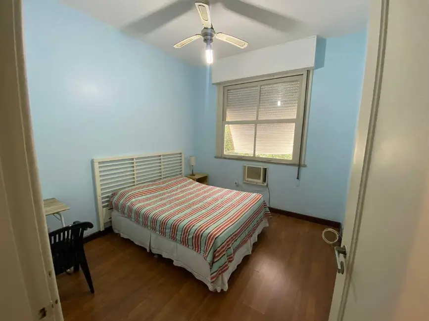 Foto 9 de Apartamento com 4 quartos à venda, 110m2 em Copacabana, Rio De Janeiro - RJ