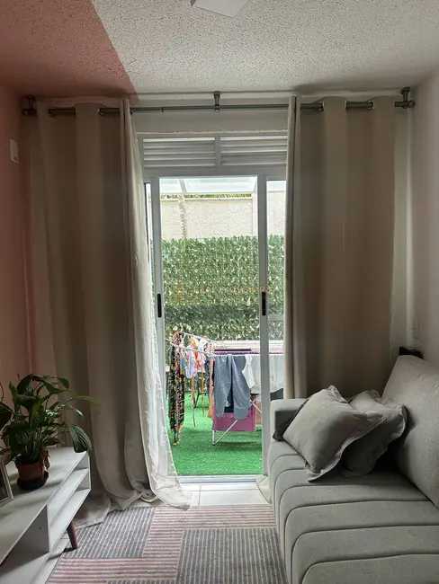 Foto 2 de Apartamento com 2 quartos à venda e para alugar, 49m2 em Vargem Grande, Rio De Janeiro - RJ
