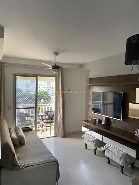 Foto 2 de Apartamento com 2 quartos à venda, 55m2 em Taquara, Rio De Janeiro - RJ