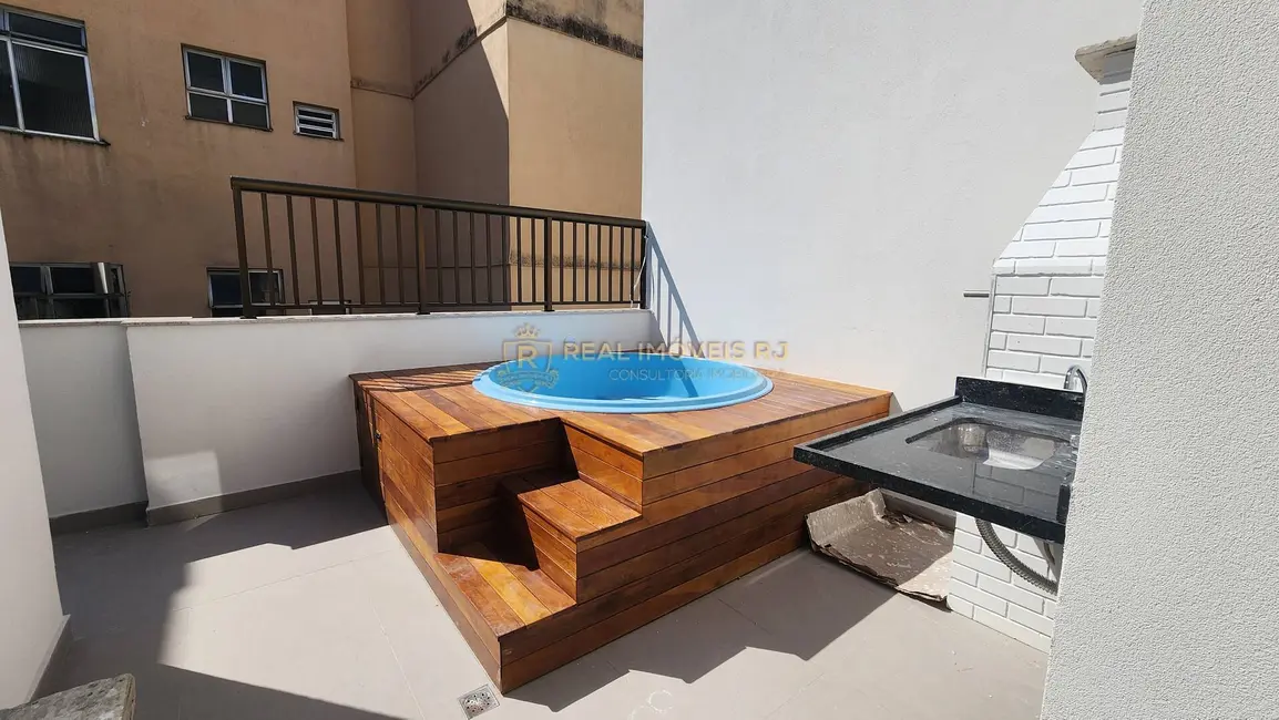 Cobertura com 3 quartos à venda, 121m2 em Tijuca, Rio De Janeiro - RJ - imagem 4 Foto 4 de Cobertura com 3 quartos à venda, 121m2 em Tijuca, Rio De Janeiro - RJ