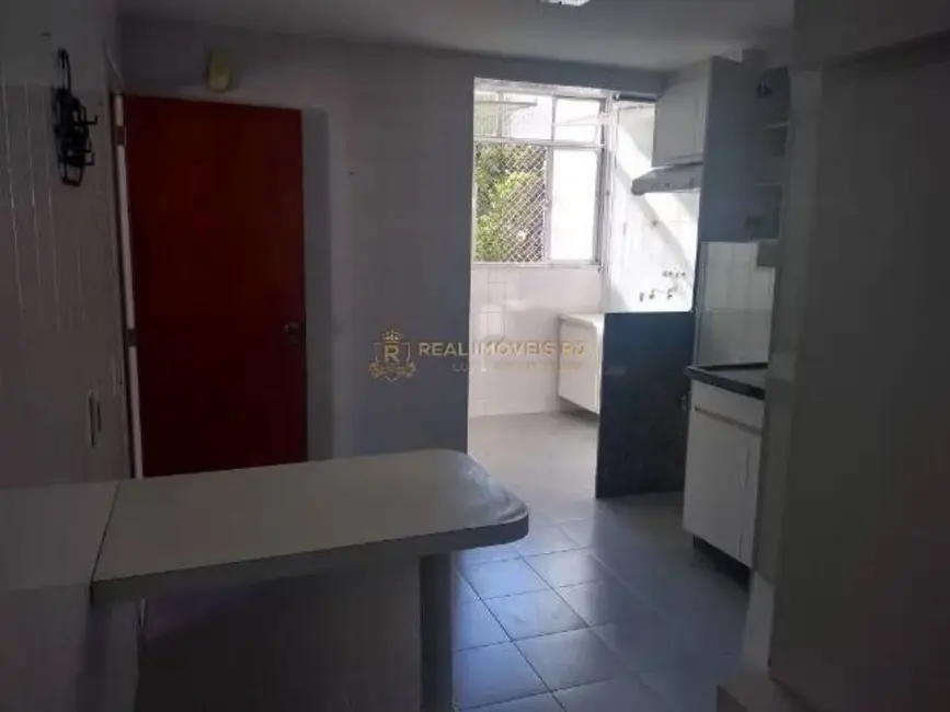 Foto 6 de Apartamento com 3 quartos à venda, 110m2 em Vila Isabel, Rio De Janeiro - RJ