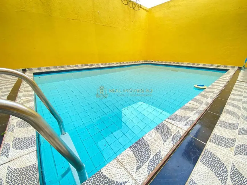 Foto 3 de Casa com 5 quartos à venda, 180m2 em Taquara, Rio De Janeiro - RJ