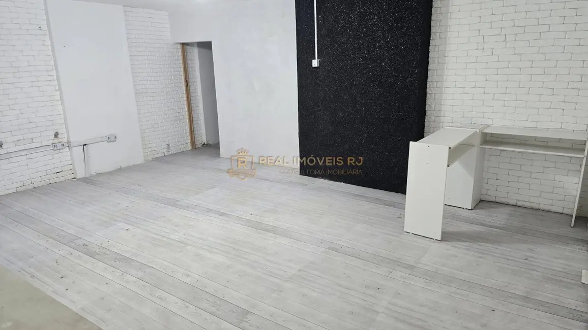 Sala Comercial à venda, 80m2 em Centro, Rio De Janeiro - RJ - imagem 5 Foto 5 de Sala Comercial à venda, 80m2 em Centro, Rio De Janeiro - RJ