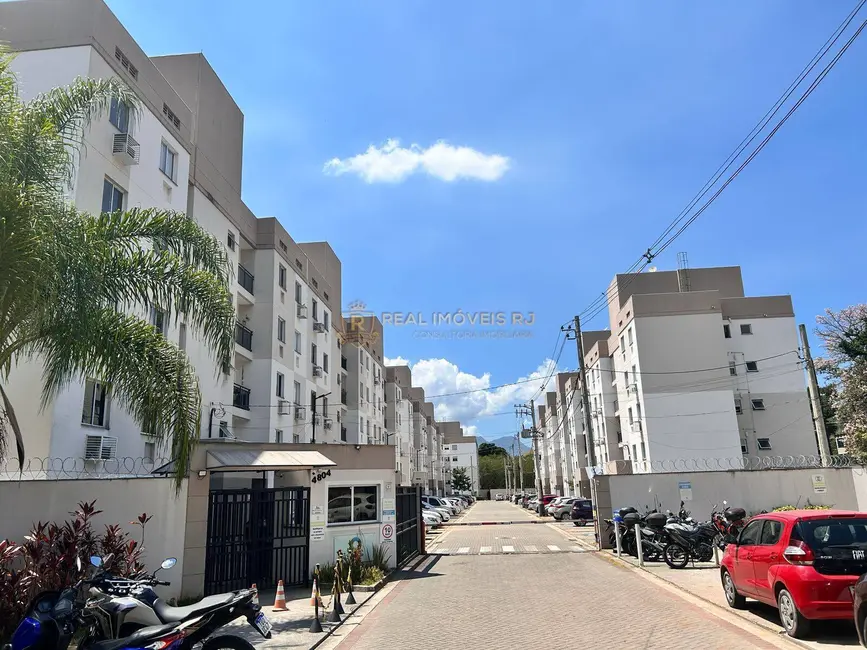 Foto 2 de Apartamento com 2 quartos à venda, 45m2 em Taquara, Rio De Janeiro - RJ