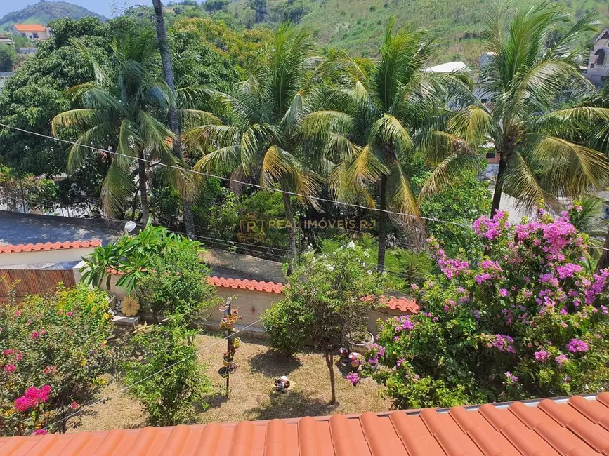 Casa com 4 quartos à venda, 326m2 em Vila Valqueire, Rio De Janeiro - RJ - imagem 7 Foto 7 de Casa com 4 quartos à venda, 326m2 em Vila Valqueire, Rio De Janeiro - RJ