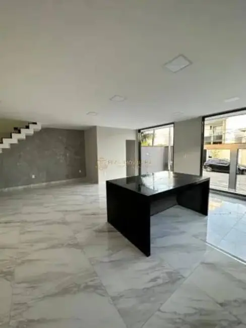 Foto 5 de Casa com 3 quartos à venda, 300m2 em Vargem Grande, Rio De Janeiro - RJ