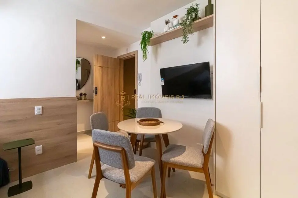 Foto 3 de Apartamento com 1 quarto à venda, 26m2 em Copacabana, Rio De Janeiro - RJ