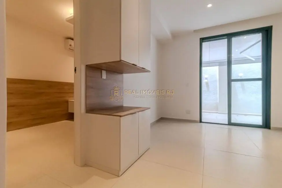 Foto 3 de Apartamento com 1 quarto à venda, 58m2 em Copacabana, Rio De Janeiro - RJ