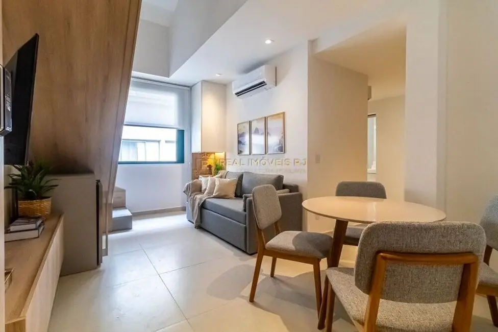 Foto 4 de Apartamento com 2 quartos à venda, 68m2 em Copacabana, Rio De Janeiro - RJ