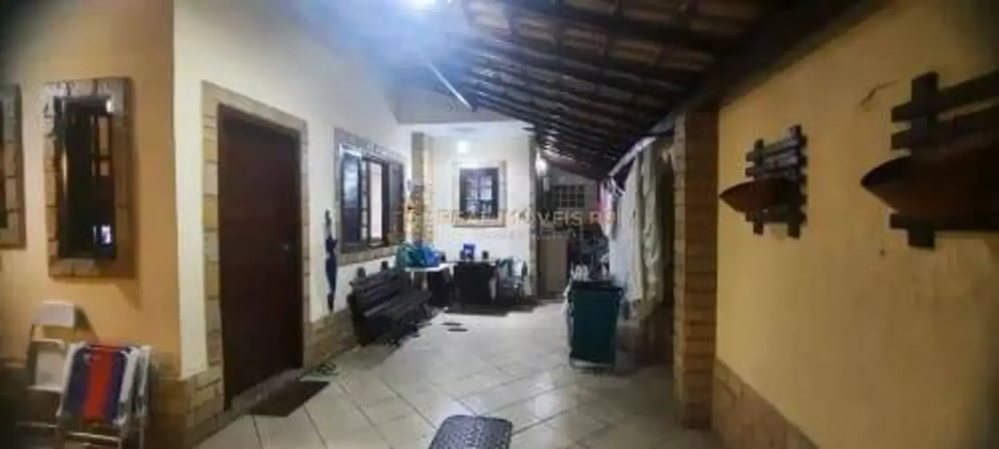 Casa com 2 quartos à venda, 110m2 em Vila Valqueire, Rio De Janeiro - RJ - imagem 5 Foto 5 de Casa com 2 quartos à venda, 110m2 em Vila Valqueire, Rio De Janeiro - RJ