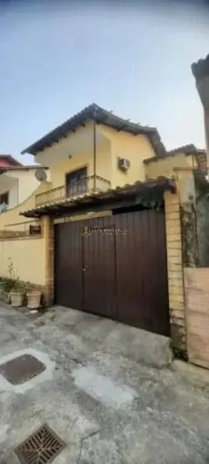 Casa com 2 quartos à venda, 110m2 em Vila Valqueire, Rio De Janeiro - RJ - imagem 1 Foto 1 de Casa com 2 quartos à venda, 110m2 em Vila Valqueire, Rio De Janeiro - RJ