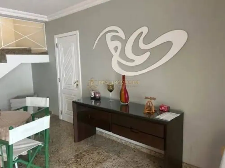 Casa com 5 quartos à venda, 435m2 em Barra da Tijuca, Rio De Janeiro - RJ - imagem 9 Foto 9 de Casa com 5 quartos à venda, 435m2 em Barra da Tijuca, Rio De Janeiro - RJ