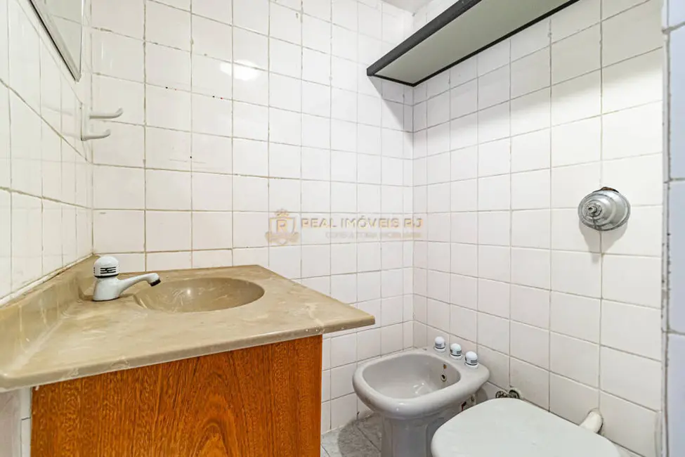 Foto 2 de Sala Comercial à venda, 48m2 em Copacabana, Rio De Janeiro - RJ