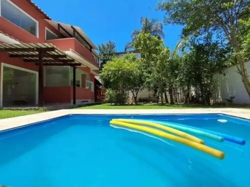 Foto 2 de Casa com 4 quartos à venda, 306m2 em Vargem Pequena, Rio De Janeiro - RJ