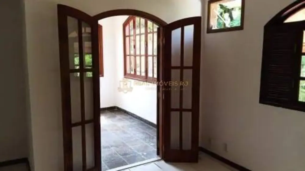 Foto 5 de Casa com 4 quartos à venda, 238m2 em Vargem Pequena, Rio De Janeiro - RJ