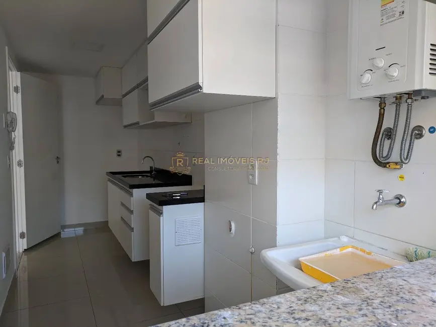 Apartamento com 2 quartos para alugar, 67m2 em Taquara, Rio De Janeiro - RJ - imagem 4 Foto 4 de Apartamento com 2 quartos para alugar, 67m2 em Taquara, Rio De Janeiro - RJ