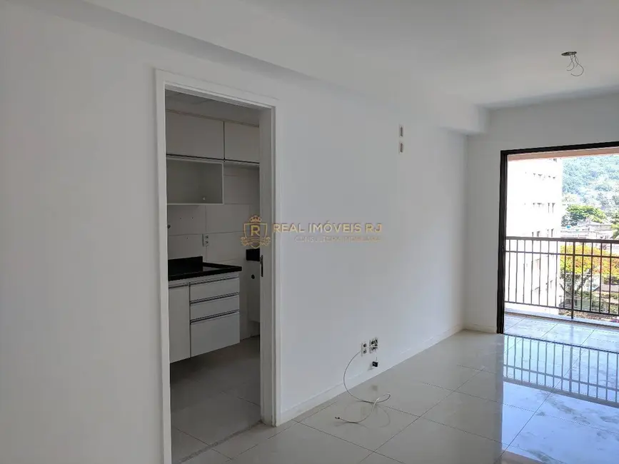 Apartamento com 2 quartos para alugar, 67m2 em Taquara, Rio De Janeiro - RJ - imagem 3 Foto 3 de Apartamento com 2 quartos para alugar, 67m2 em Taquara, Rio De Janeiro - RJ