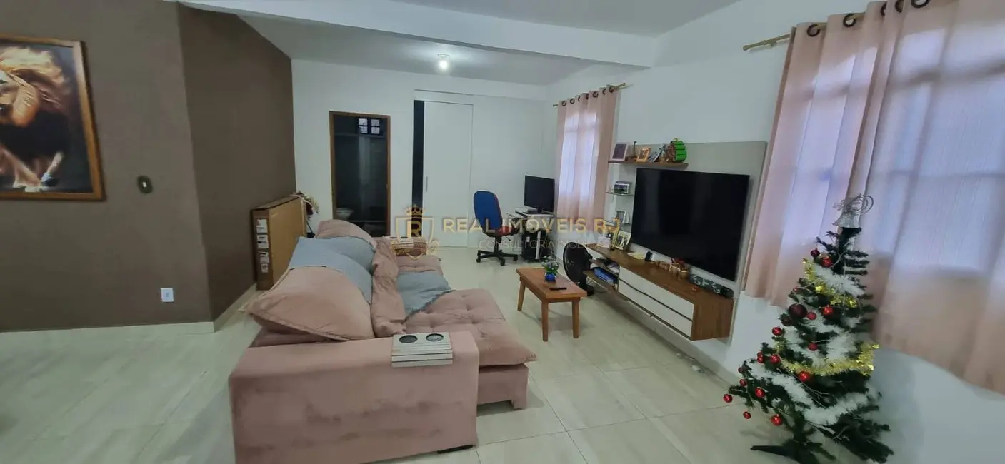 Foto 2 de Casa com 3 quartos à venda, 360m2 em Guaratiba, Rio De Janeiro - RJ