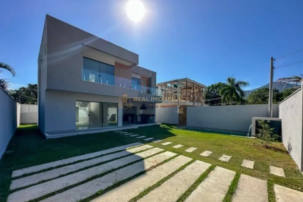 Foto 2 de Casa com 3 quartos à venda e para alugar, 300m2 em Guaratiba, Rio De Janeiro - RJ