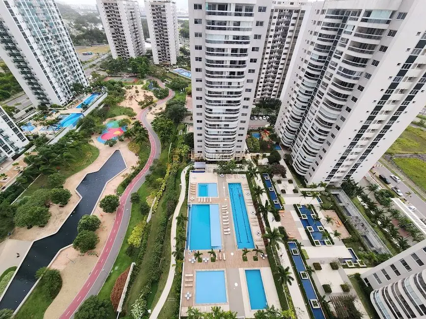 Foto 8 de Apartamento com 4 quartos à venda, 247m2 em Rio De Janeiro - RJ