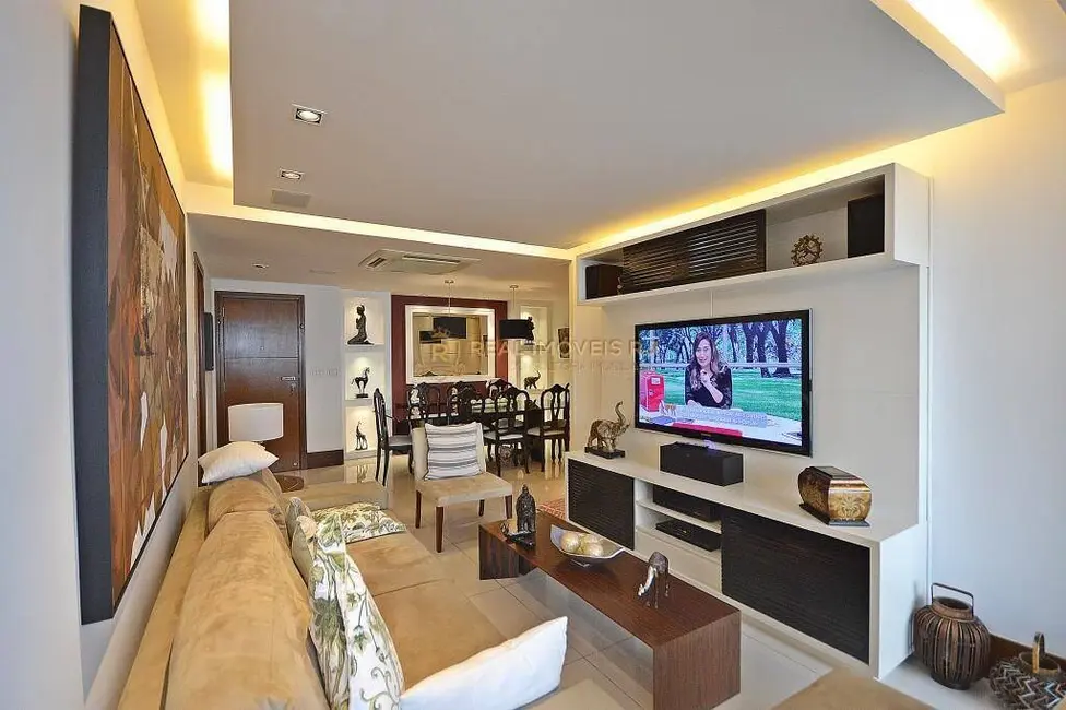 Apartamento com 4 quartos para alugar, 150m2 em Barra da Tijuca, Rio De Janeiro - RJ - imagem 5 Foto 5 de Apartamento com 4 quartos para alugar, 150m2 em Barra da Tijuca, Rio De Janeiro - RJ