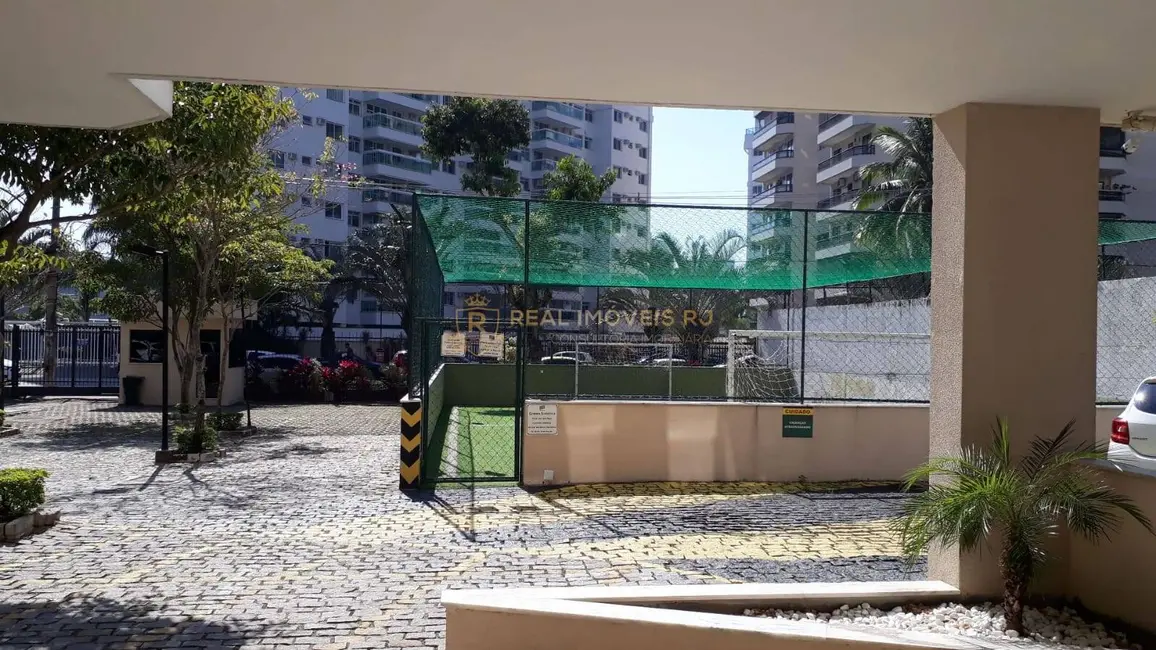 Foto 4 de Apartamento com 2 quartos para alugar, 75m2 em Rio De Janeiro - RJ