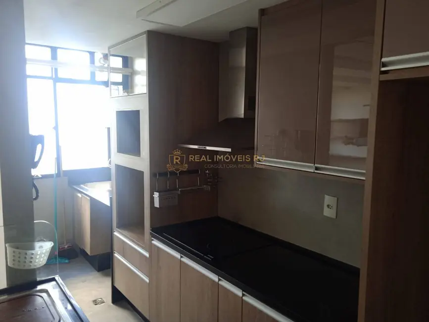 Foto 8 de Apartamento com 2 quartos para alugar, 75m2 em Rio De Janeiro - RJ