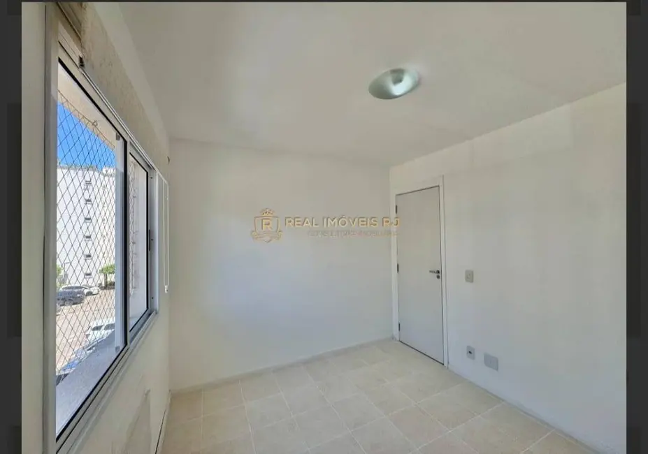 Apartamento à venda, 61m2 em Jacarepaguá, Rio De Janeiro - RJ - imagem 8 Foto 8 de Apartamento à venda, 61m2 em Jacarepaguá, Rio De Janeiro - RJ