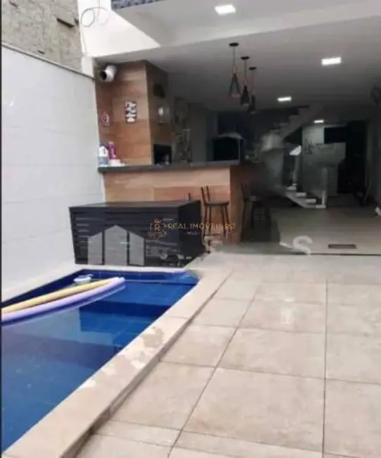 Foto 4 de Casa com 3 quartos à venda, 170m2 em Jardim Sulacap, Rio De Janeiro - RJ