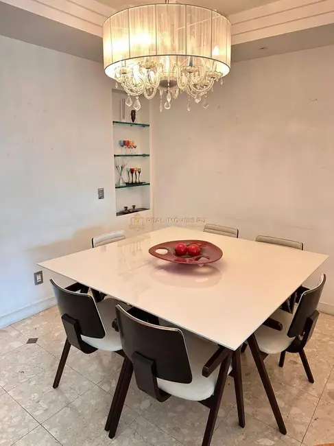 Apartamento com 4 quartos à venda, 215m2 em Barra da Tijuca, Rio De Janeiro - RJ - imagem 4 Foto 4 de Apartamento com 4 quartos à venda, 215m2 em Barra da Tijuca, Rio De Janeiro - RJ