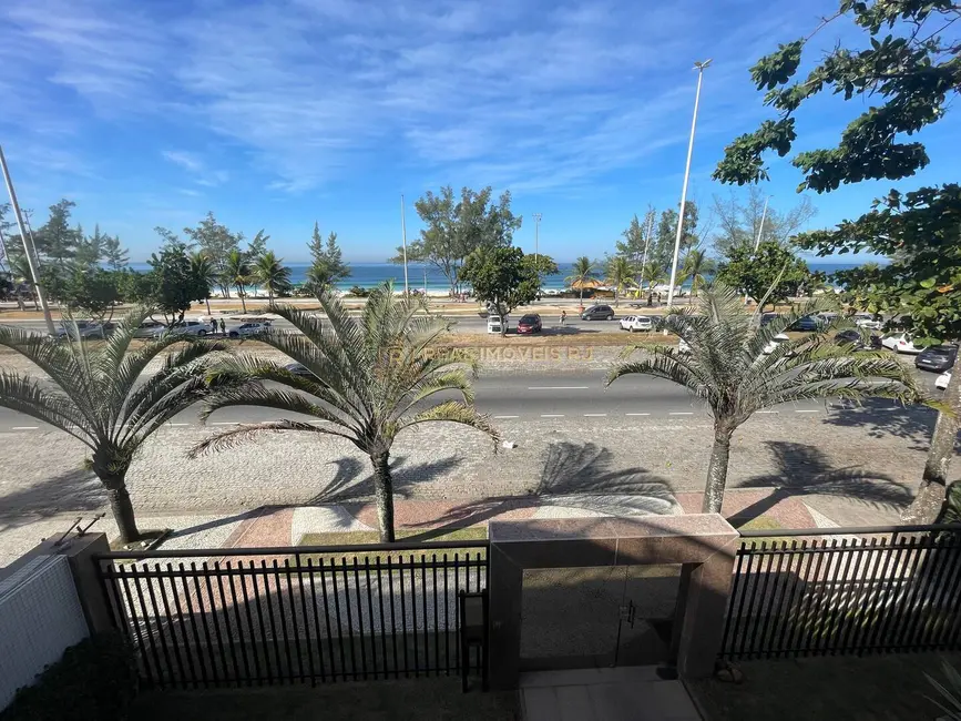 Apartamento com 3 quartos à venda, 200m2 em Barra da Tijuca, Rio De Janeiro - RJ - imagem 3 Foto 3 de Apartamento com 3 quartos à venda, 200m2 em Barra da Tijuca, Rio De Janeiro - RJ