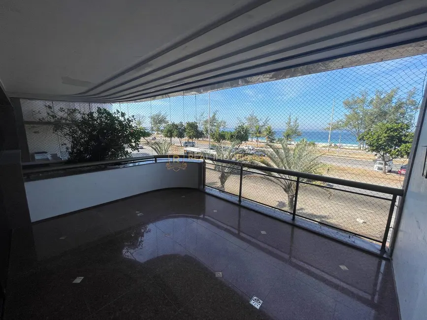 Apartamento com 3 quartos à venda, 200m2 em Barra da Tijuca, Rio De Janeiro - RJ - imagem 2 Foto 2 de Apartamento com 3 quartos à venda, 200m2 em Barra da Tijuca, Rio De Janeiro - RJ