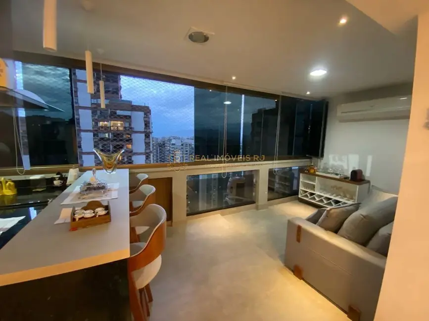 Foto 1 de Apartamento com 1 quarto à venda, 75m2 em Barra da Tijuca, Rio De Janeiro - RJ