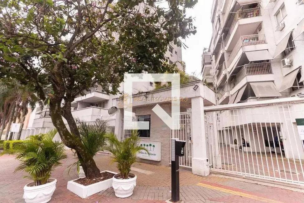 Foto 1 de Apartamento com 2 quartos à venda, 64m2 em Vila Valqueire, Rio De Janeiro - RJ