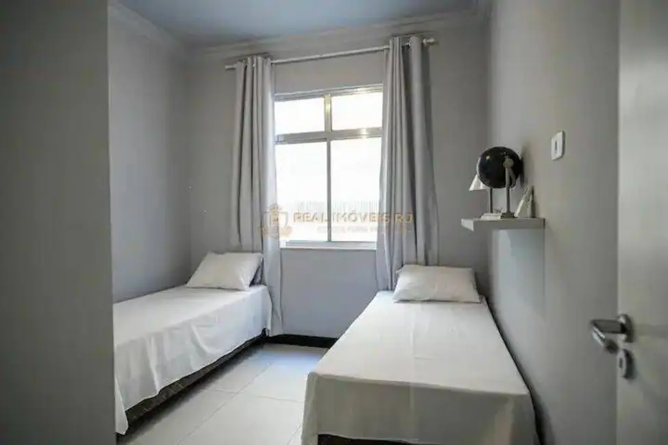Foto 3 de Apartamento com 3 quartos à venda, 75m2 em Copacabana, Rio De Janeiro - RJ