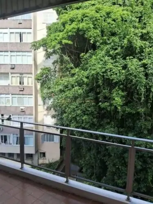 Foto 2 de Apartamento com 2 quartos à venda, 86m2 em Copacabana, Rio De Janeiro - RJ