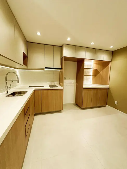 Foto 4 de Apartamento com 2 quartos à venda, 55m2 em Leblon, Rio De Janeiro - RJ