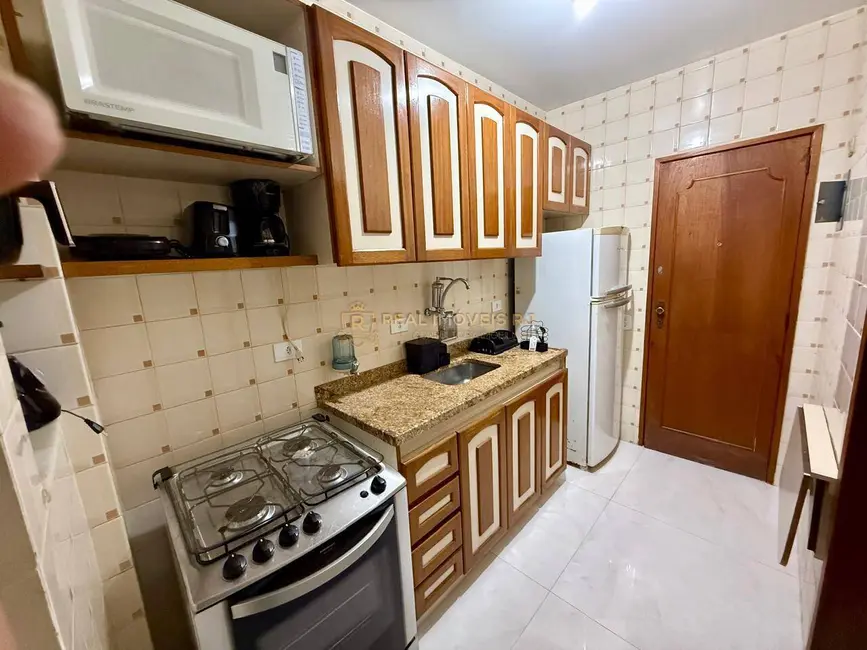 Foto 8 de Apartamento com 2 quartos para alugar, 75m2 em Copacabana, Rio De Janeiro - RJ