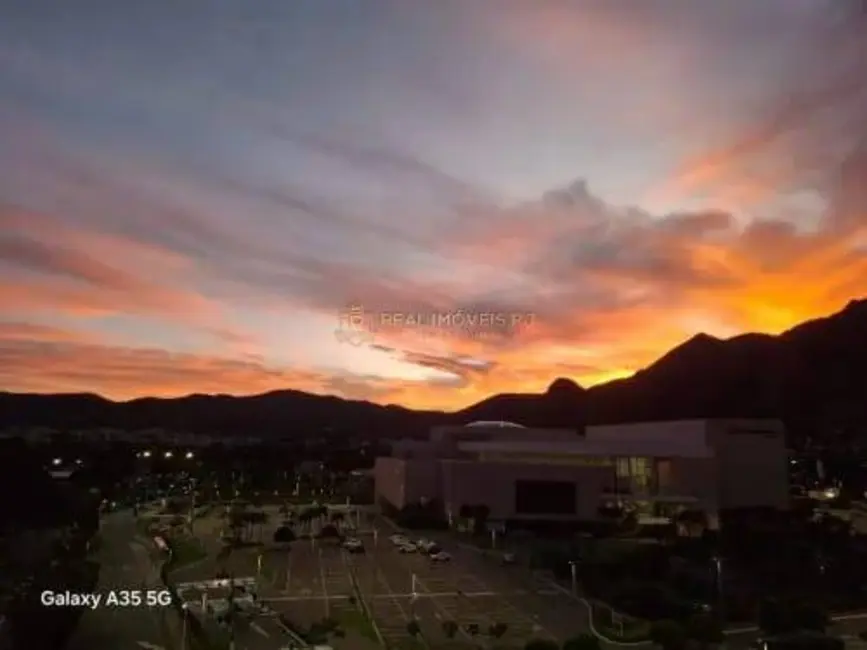 Foto 5 de Apartamento com 2 quartos à venda, 54m2 em Anil, Rio De Janeiro - RJ