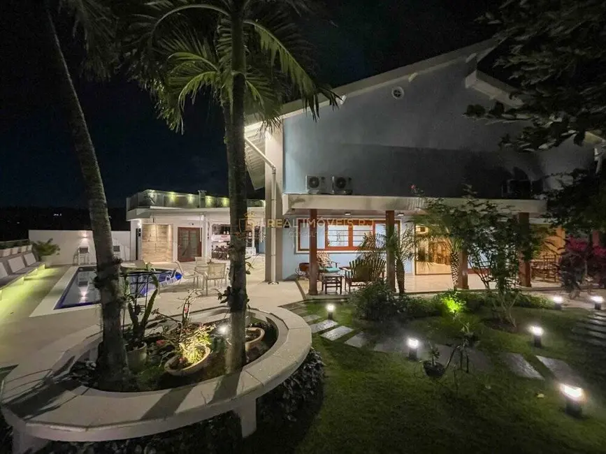 Foto 3 de Casa com 5 quartos à venda, 655m2 em Freguesia (Jacarepaguá), Rio De Janeiro - RJ