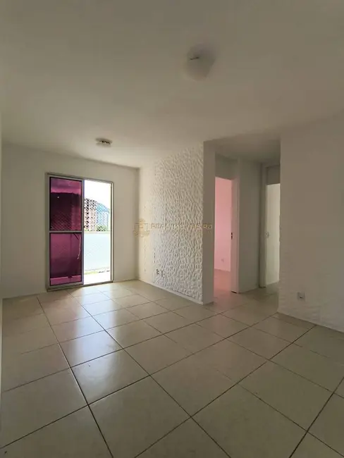 Foto 2 de Apartamento com 2 quartos à venda, 53m2 em Jacarepaguá, Rio De Janeiro - RJ