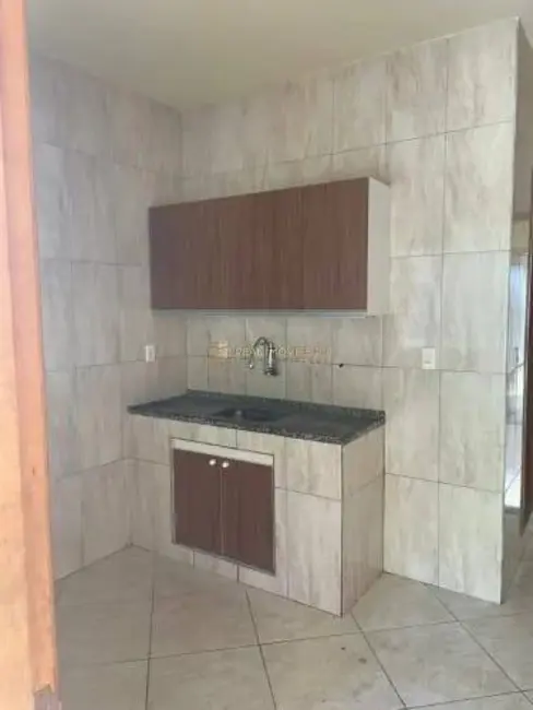 Casa com 3 quartos à venda, 400m2 em Vila Valqueire, Rio De Janeiro - RJ - imagem 6 Foto 6 de Casa com 3 quartos à venda, 400m2 em Vila Valqueire, Rio De Janeiro - RJ