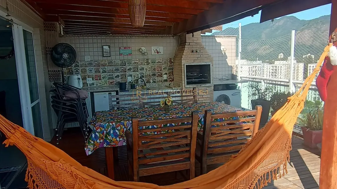 Foto 3 de Apartamento com 4 quartos à venda, 170m2 em Rio De Janeiro - RJ